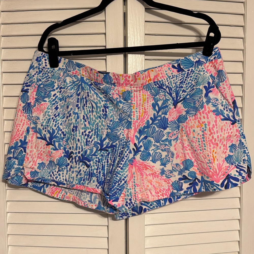 GUC LILLY PULITZER SHORTS